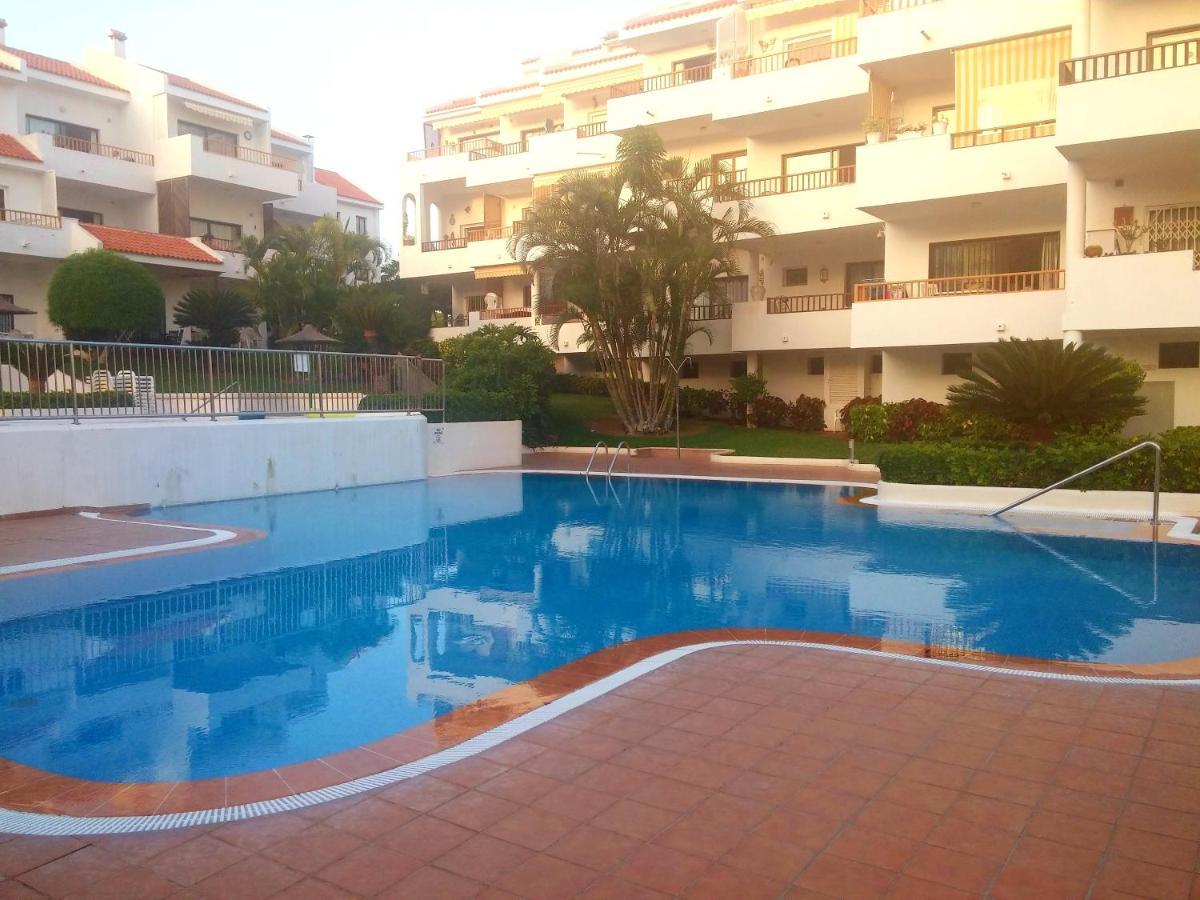 Relax Apartment Los Cristianos  Bagian luar foto